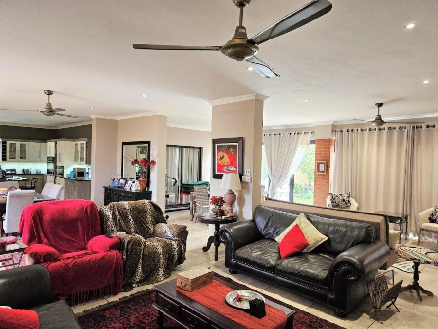 4 Bedroom Property for Sale in Melodie North West